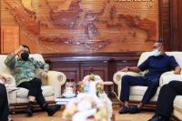 Gus Menteri Terima Kunjungan Ketua DPRD Maluku Tenggara