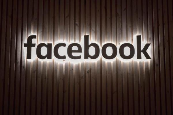 Facebook meneken kontrak dengan sejumlah media Jerman untuk menyediakan konten berita lokal.
