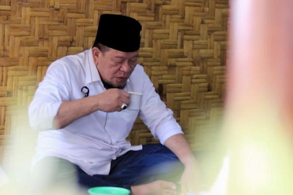 Kabar menggembirakan ini diapresiasi positif oleh Ketua DPD RI AA LaNyalla Mahmud Mattalitti. Mantan Ketua Umum PSSI itu menilai tembusnya kopi Boyolali ke pasar ekspor harus menjadi pemacu bagi daerah lain untuk mendorong produk andalannya bisa merebut pasar dunia.