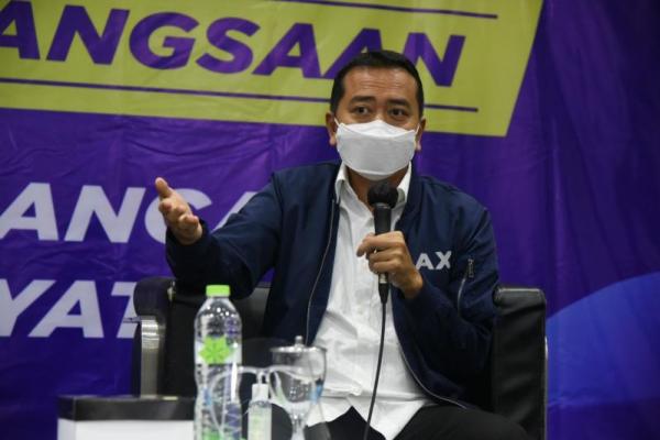 (Pemerintah) belum maksimal menangani anti doping ini. Kita bisa lihat secara kronologis. Misalnya kelembagaan. Kepengurusannya LADI sudah terjadi 3 tahun. Itu yang menjadi catatan kita. Indonesia belum menjadikan isu anti doping ini sebagai konsen.