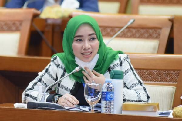 Anggota Badan Anggaran (Banggar) DPR RI Ratna Juwita merespon usulan pengembangan pajak dalam sektor E-commerce.