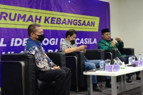 Wakil Ketua MPR RI, Jazilul Fawaid mengatakan, menghidupkan kembali Pokok-Pokok Haluan Negara (PPHN) yang dulunya Garis Besar Haluan Negara (GBHN) hanya bisa dilakukan melalui jalur amandemen.