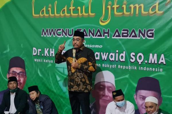Wakil Ketua MPR Dr Jazilul Fawaid SQ MA mengajak seluruh jajaran pengurus dan kader Nahdlatul Ulama (NU) di semua tingkatan yang ada di DKI Jakarta untuk terus menghidupkan dan melestarikan kegiatan Lailatul Ijtima` yang menjadi tradisi warga NU setiap bulan.