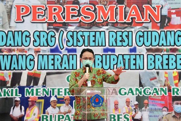 Wakil Menteri Perdagangan (Wamendag) berharap harga bawang merah lebih terjangkau, pasca beroperasinya gudang Sistem Resi Gudang (SRG) bawang merah di Brebes, Jawa Tengah beberapa waktu lalu.