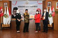 Fadel Muhammad Tanamkan Jiwa Kewirausahaan ke Generasi Muda Sumatera Selatan