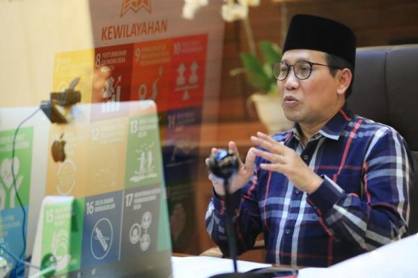 Pada gilirannya, tahun 2045 Indonesia Emas betul-betul bisa terwujud, yang salah satunya ditopang oleh keberhasilan pembangunan desa yang saat ini berjumlah 74.961 desa.