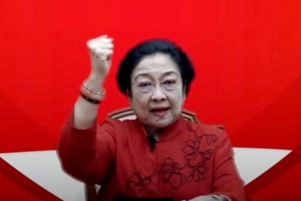 Megawati Turun Langsung Bantu Korban
