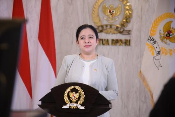 Ketua DPR RI Puan Maharani menyampaikan dukacita mendalam atas gugurnya 53 prajurit awak kapal selam KRI Nanggala-402. 