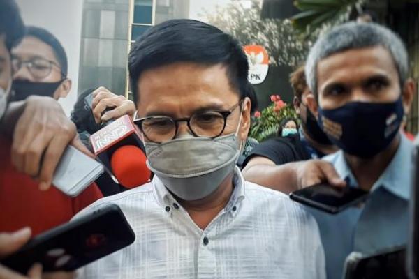 Yoory dinilai terbukti bersalah melakukan tindak pidana korupsi dalam pengadaan tanah di Munjul, Jakarta Timur yang merugikan keuangan negara Rp 152,5 miliar.