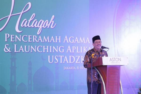 Wakil Menteri Agama Zainut Tauhid Sa`adi mengingatkan bahwa peran dan kontribusi omas-ormas Islam yang bergerak di bidang pendidikan, dakwah dan ekonomi akan menentukan gambaran wajah Indonesia masa depan.