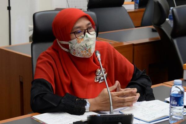 Anggota Komisi IX DPR RI Netty Prasetiyani Aher mendesak pemerintah agar menggencarkan edukasi terkait African Swine Fever (ASF) atau virus demam babi Afrika. Sebab masih banyak masyarakat yang belum mengetahui virus tersebut.