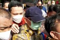  Usai Diperiksa Selama 6 Jam, Angin Prayitno Aji Hanya Diam