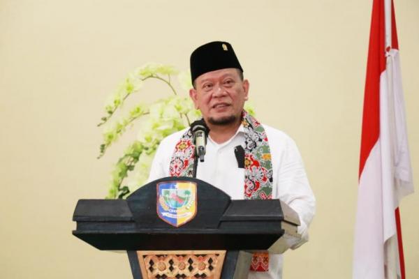 Ketua DPD RI, AA LaNyalla Mahmud Mattalitti, mengimbau masyarakat untuk membatasi pergerakan selama libur Idul Fitri 1442 Hijriah.