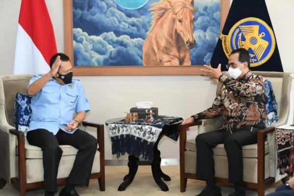 keterlibatan IMI juga akan semakin membuat SIM Internasional Indonesia diakui dan dilegitimasi oleh lebih banyak negara dunia. Khususnya negara anggota FIA yang jumlahnya mencapai 146 negara,.