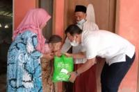 Bagikan Paket Sembako, DPC PKB Kab. Tangerang Komitmen Beri Manfaat untuk Masyarakat