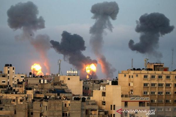 Pemerintah Palestina di Gaza membentuk Komite Pemerintah Tinggi untuk Rekonstruksi Gaza menyusul serangan Israel.