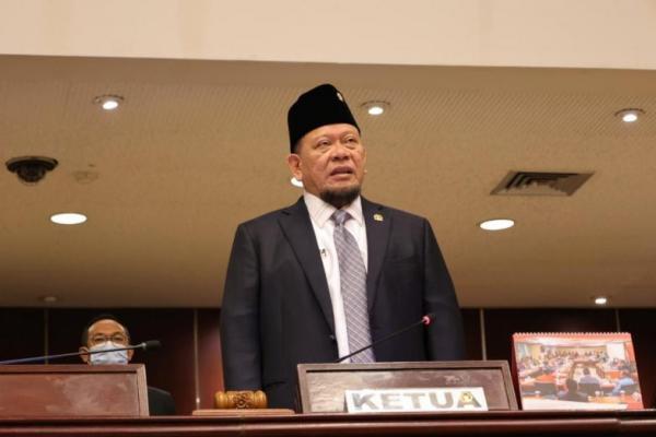 Ketua DPD RI, AA LaNyalla Mahmud Mattalitti, mengapresiasi langkah Pemerintah Kota (Pemkot) Pasuruan, Jawa Timur, yang menggratiskan biaya Rusunawa selama dua bulan, Agustus-September. 