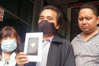 Dituding Tabrak Lari, Roy Suryo Laporkan Aktor Lucky Alamsyah