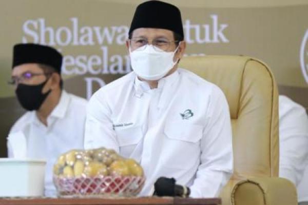 Gema salawat dikumandangkan di seluruh desa, kecamata, kabupaten, hingga di tiap Negara