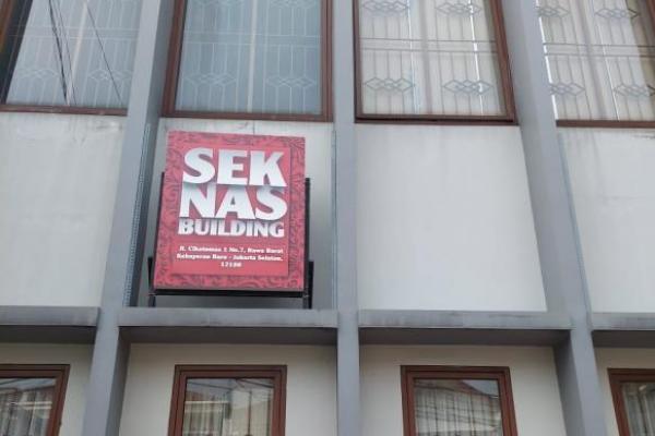 Seknas Building juga menjadi wadah dalam menerima keluh kesah masyarakat