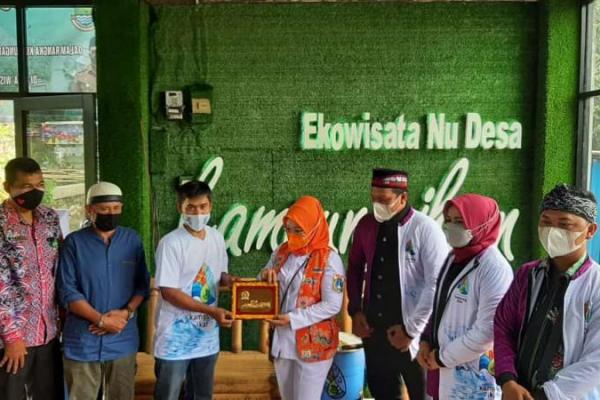 Jajaran Pimpinan dan anggota Komite III DPD RI melakukan kunjungan kerja ke Desa Wisata Serdang Wetan Kecamatan Legok, Kabupaten Tangerang, Provinsi Banten, Kamis (3/6).