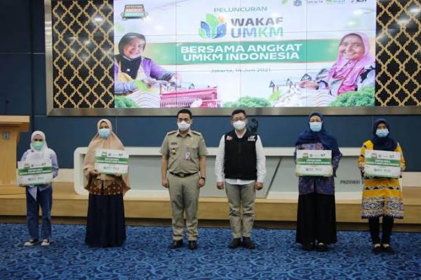 Kami menyambut baik langkah ACT, menginisiasi dan merancang program Wakaf WM UMI, yang merupakan bantuan modal bergulir, untuk pelaku usaha, yang disertai dengan pendampingan.