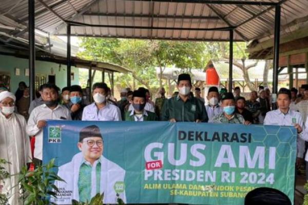 Satu-satunya Ketua Umum Parpol yang berlatarbelakang santri