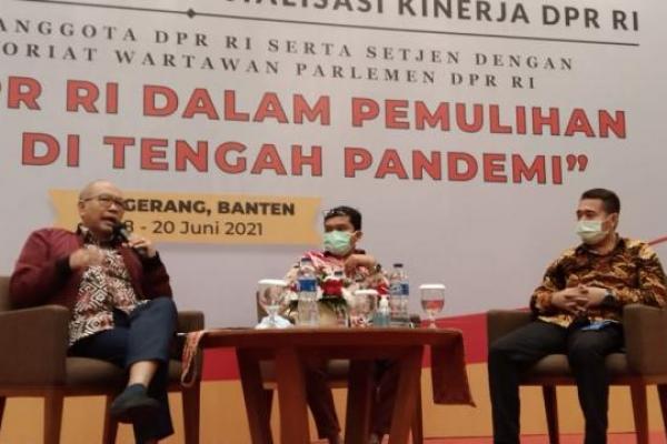 Upaya pemerintah mengatasi dampak pandemi Covid-19, utamanya terhadap ekonomi sudah maksimal. Karenanya, diharapkan peran serta gotong royong masyarakat untuk membantu pemerintah mengatasi pandemi, termasuk dampaknya terhadap sektor perekonomian.