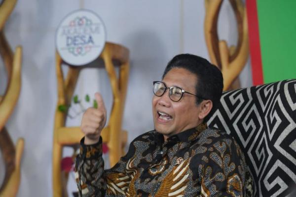 Demokratisasi melalui data akan buat Warga desa mengetahui kondisi desanya sendiri.