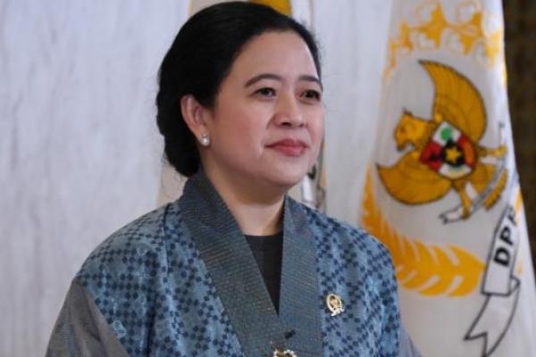 Ketua DPR RI Puan Maharani meminta otoritas terkait terus mencari penumpang korban tenggelamnya Kapal Feri Penyeberangan (KMP) Yunicee. Kapal itu dilaporkan tenggelam di perairan kawasan pelabuhan Gilimanuk, Bali, Selasa (29/6).