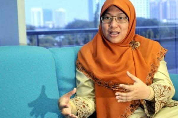 Anggota Komisi X DPR RI, Ledia Hanifa Amaliah mendorong Kementerian Pariwisata dan Ekonomi Kreatif melakukan strategi pembenahan dan peningkatan wisata halal agar bisa kembali menjadi destinasi pilihan muslim friendly nomor satu di tahun depan.