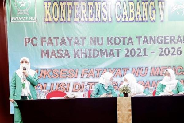 Nony Menawati terpilih segara aklamasi sebagai Ketua Fatayat NU Kota Tangerang dalam Konferensi Cabang (Konfercab) ke-V. Nony Menawati memimpin Fatayat untuk masa khidmat 2021-2026.