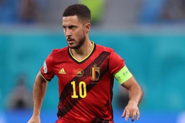 Ada kekhawatiran De Bruyne dan Hazard berpeluang tidak bisa bermain setelah mengalami cedera di pertandingan terakhir.