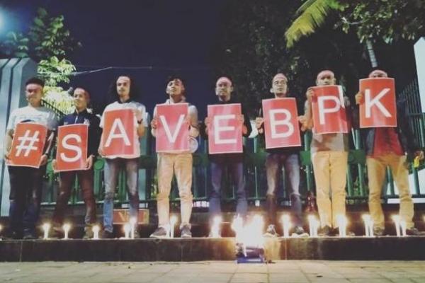 Koalisi Save BPK berharap Presiden Joko Widodo (Jokowi) turut memperhatikan ihwal polemik seleksi Anggota BPK RI.