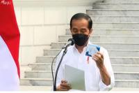 Jokowi Bagikan Ribuan Obat ke Warga Terpapar Covid-19 dan Isoman