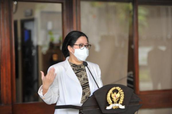 Ketua DPR RI Puan Maharani meminta pemerintah mencegah daerah di luar Jawa dan Bali menjadi episentrum baru penularan Covid-19. Sebab, penularan di beberapa daerah luar Jawa dan Bali, sudah mencapai 100 persen lebih dalam sepekan terakhir.