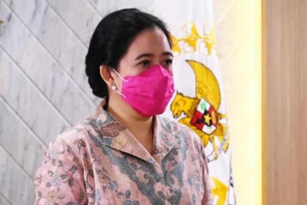 Ketua DPR RI Puan Maharani meminta core values dan employer branding yang diluncurkan Presiden Jokowi untuk ASN dan pegawai-pegawai pemerintah termasuk BUMN, menjadi era baru pelayanan publik. ASN harus jadi bagian terdepan dari solusi.