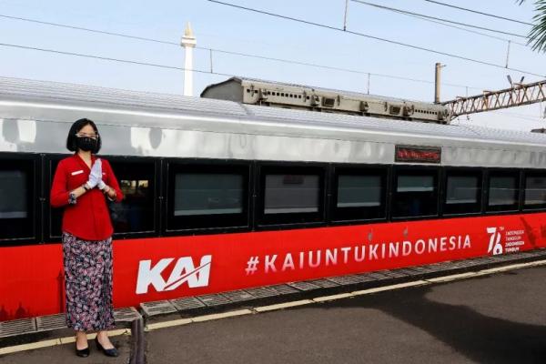 Pemasangan livery khusus peringatan HUT ke-76 Kemerdekaan RI pada kereta api ini sebagai wujud nasionalisme KAI dalam menyediakan konektivitas bagi masyarakat Indonesia.
