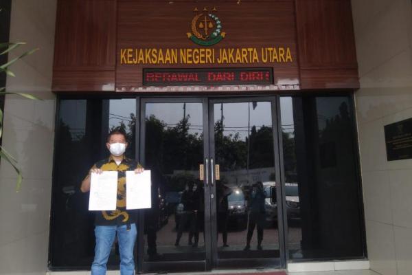 WNI korban penganiayaan warga negara asing (WNA), Andy Cahyady kembali mendatangi Kejaksaan Negeri Jakarta Utara untuk kedua kalinya. Korban meminta Kejari Jakarta Utara memberikan kepastian mengenai eksekusi Putusan Pengadilan Negeri Jakarta Utara terhadap Wenhai Guan.