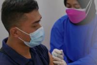 Sekitar 3.200 Manula Terima Booster Vaksin COVID-19 di Singapura
