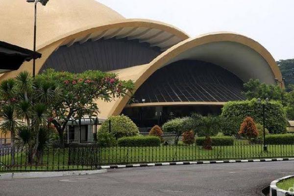 Hal ini menjadi sebuah kewajiban bagi perusahaan BUMN yang mengimplementasikan nilai AKHLAK dalam menjalankan usahanya.