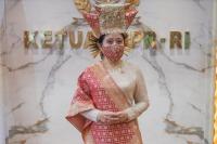 Hadiri Upacara HUT ke-76 RI di Istana, Puan Tampil Pakai Baju Adat Bundo Kanduang