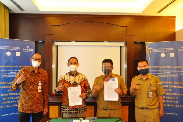 Kerja sama kedua belah pihak diwujudkan dalam bentuk penandatanganan Nota Kesepahaman antara bank bjb Kantor Wilayah 2 dengan Suku Dinas Perindustrian Perdagangan Koperasi dan Usaha Kecil Menengah (PPKUKM) Kota Jakarta Timur.