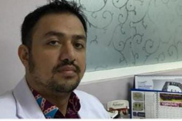 Dokter muda Farabi El Fouz, Putra mendiang A Rafiq ingatkan bahaya BPA ini. 