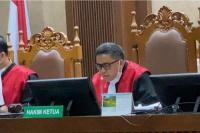 Juliari Dinilai Tak Ksatria, Hakim: Ibarat Lempar Batu Sembunyi Tangan