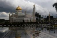 Brunei Laporkan Kematian COVID-19 Pertama dalam Satu Tahun Terakhir