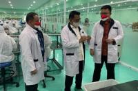 KSP Kunjungi Produsen Alkes, Moeldoko: Saya Bangga Produk Lokal Bantu Pemerintah