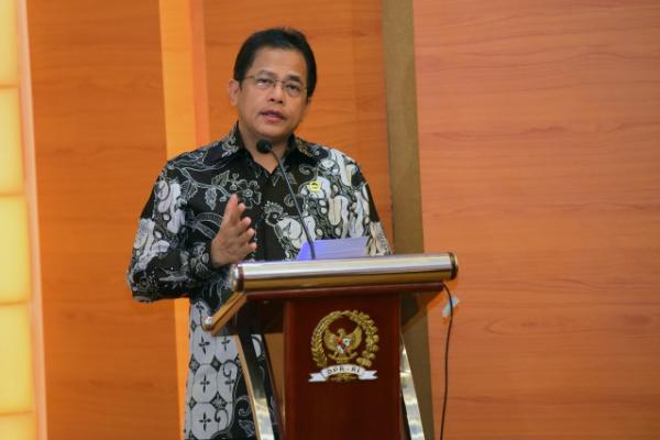 Sekretaris Jenderal DPR RI Indra Iskandar menjelaskan rencana pertemuan para pemimpin parlemen dunia dalam agenda Inter-Parliamentary Union (IPU) ke-144 di Bali pada 20-24 Maret 2021 mendatang, direncanakan menggunakan sistem Bubble.