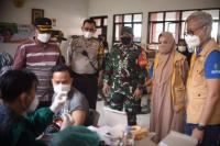 QNET Bersama Kolaborasi Indonesia Gelar Vaksinasi