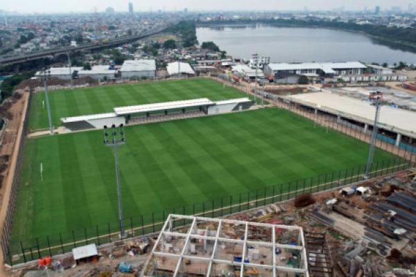 Dua lapangan latih Jakarta International Stadium (JIS) atau Stadion Kita akan dibuka untuk masyarakat umum mulai 9 September 2021.